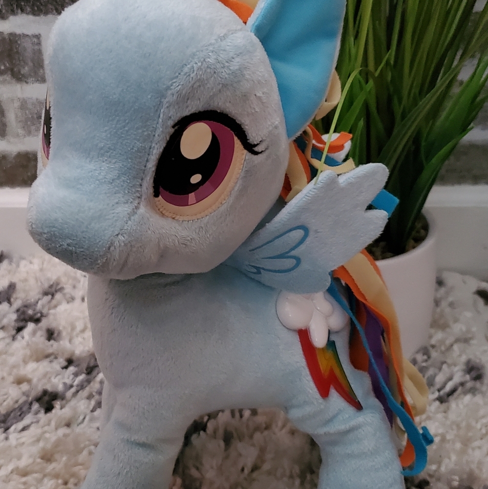 My Little Pony Rainbow Dash electronic talking and light up plush Hasbro 2013